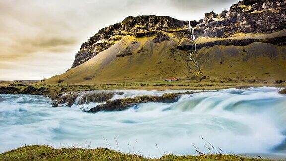 冰岛乡村的云图