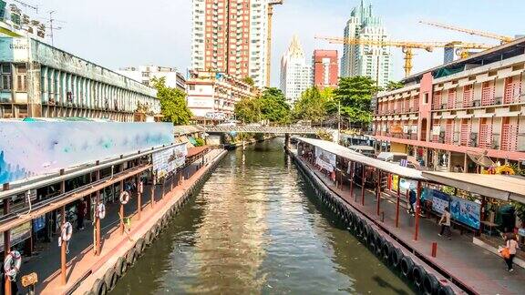 时间推移:曼谷桥视图运河运输船泰国