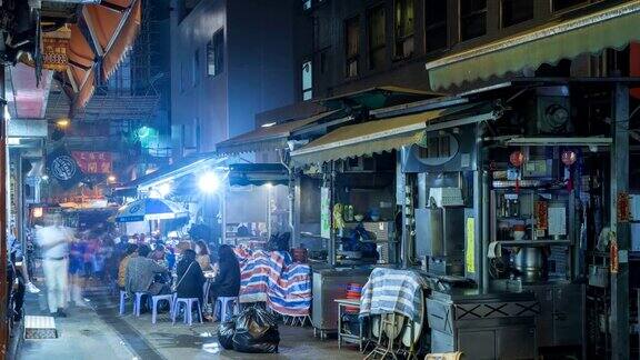 香港街头的本地食客
