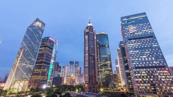 日落时分广州市中心的现代化办公大楼间隔拍摄