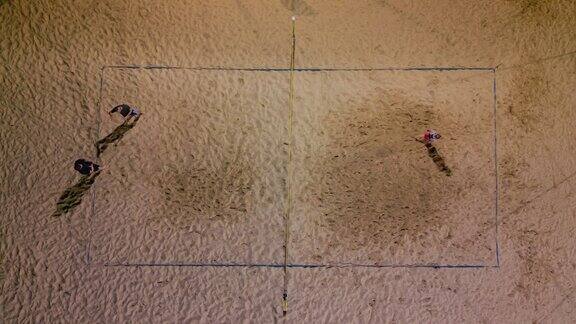 夜间沙滩排球场鸟瞰图
