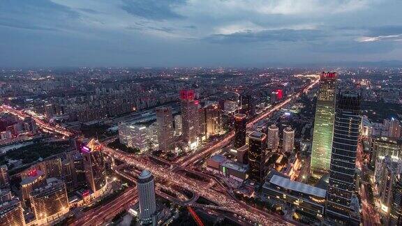 TD高视角北京和城市交通白天到晚上过渡北京中国
