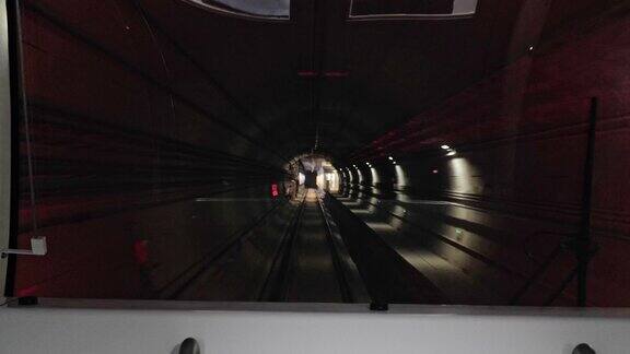 地铁轨道隧道