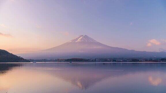 早上日本川口湖富士山的时间流逝