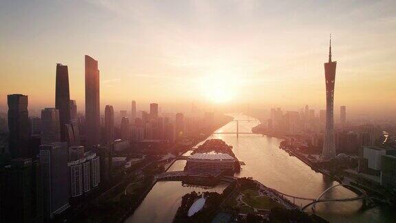 日出的广州现代城市景观