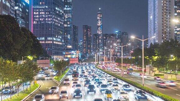 深圳晚上交通繁忙