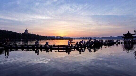 4K:杭州西湖日落到夜晚的风景中国