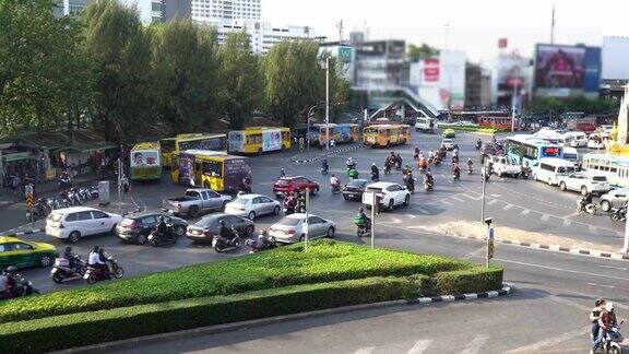 泰国曼谷胜利纪念碑区交通拥挤