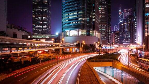 香港香港-2019年1月14日香港国际金融中心二期4k延时霓虹汽车在高速公路上行驶城市景观和霓虹灯景观