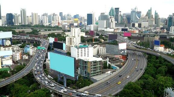 周五曼谷的高速公路高峰时段
