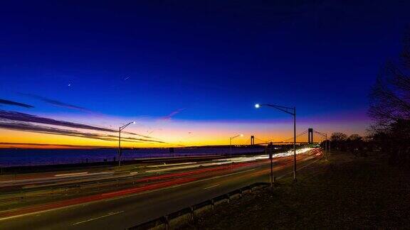维拉萨诺桥上的日落