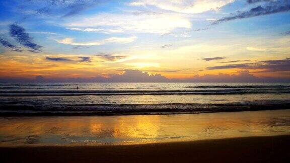 海边日落的景色