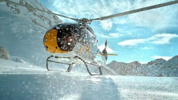 SLOMO直升机旋翼使冰粒子在阳光下发光