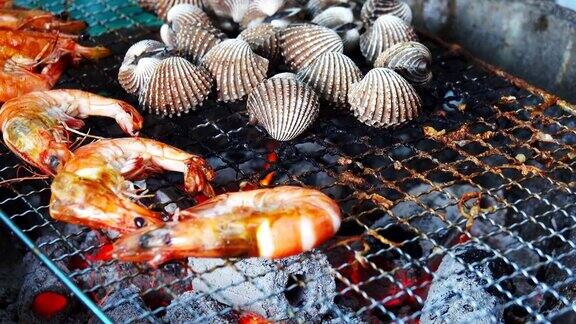 4k:新鲜海鲜配烤虾和贝类