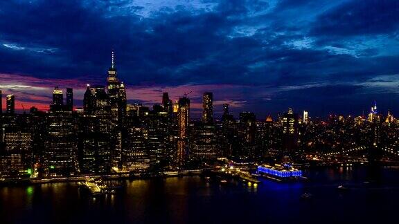 纽约在夜晚的空中时间推移