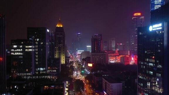 飞越南京市夜间照明市区交通街道航拍4k中国全景图