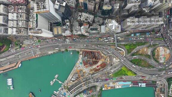 市中心湾交通道路交界处建筑维多利亚港高空俯视图4k香港