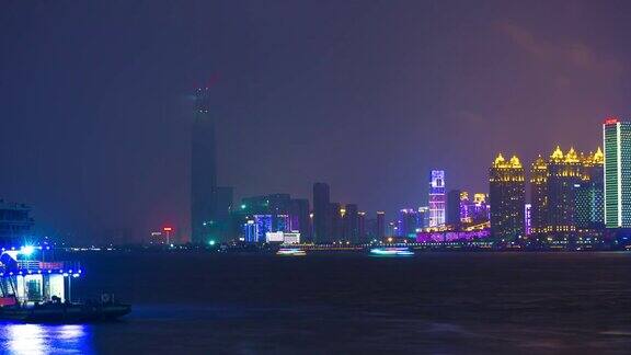 夜光照亮武汉滨江湾超大建筑全景4k时间流逝中国