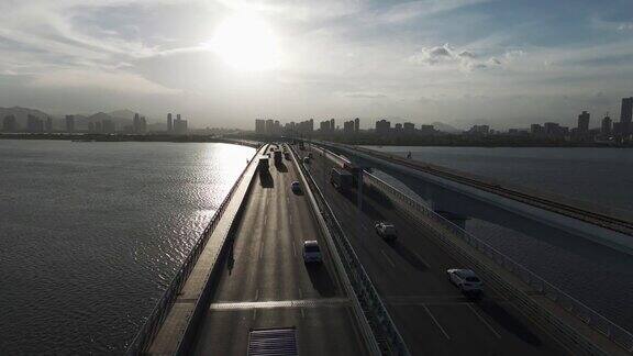 交通便利海上高速公路