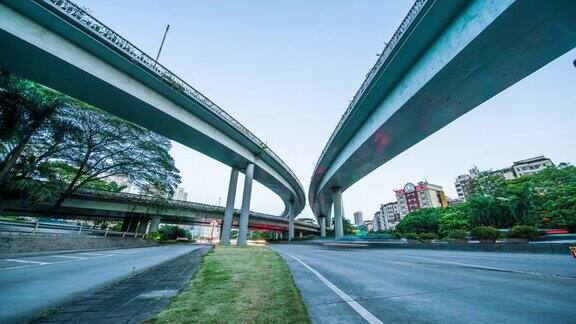 深圳现代建筑外观时光流逝