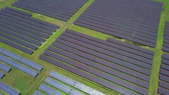 鸟瞰图从多恩大型工业太阳能在泰国