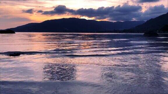 日落海景热带岛屿