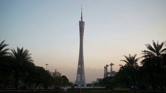 日落时分广州市著名的塔人行广场全景4k中国