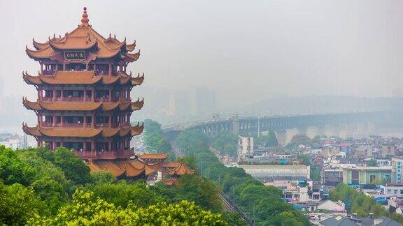 白天时间武汉著名的黄鹤主寺城市景观全景4k时间流逝中国