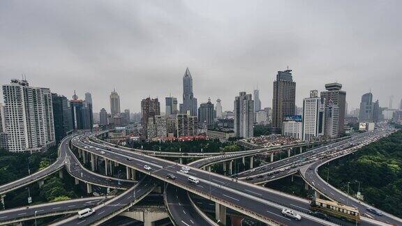 多重高速公路和立交桥交通上海中国