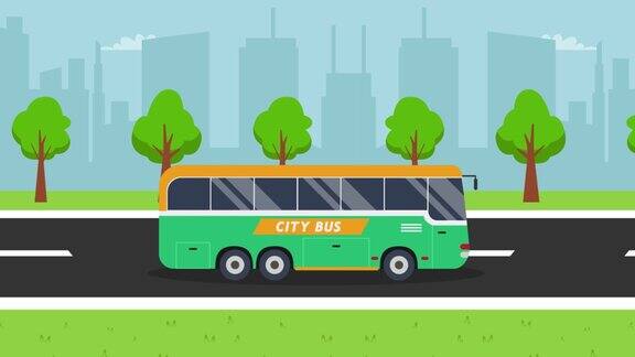 城市巴士行驶在具有城市景观背景的道路上