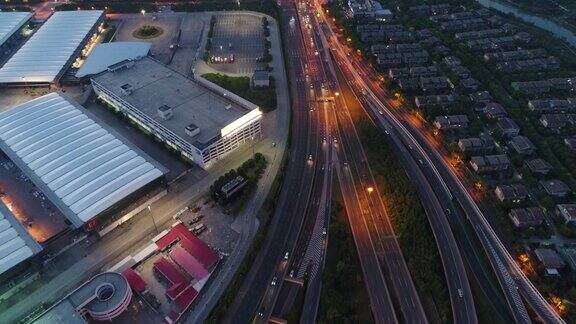 上海高速公路夜间实时鸟瞰图