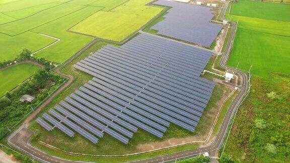 太阳能电池农场鸟瞰图