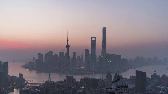 上海市区黎明夜到日的过渡上海中国