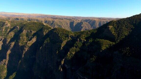 埃塞俄比亚塞门山和悬崖的航拍镜头