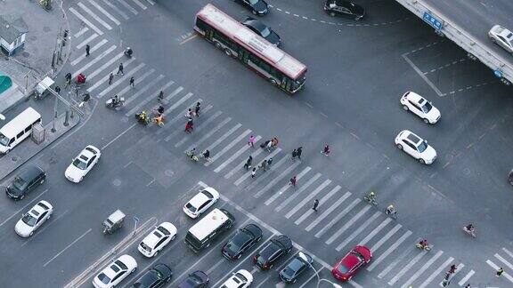 MSHAZO鸟瞰图拍摄城市街道Crossing北京中国