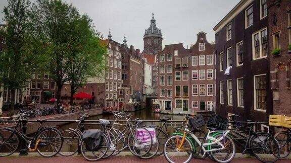 荷兰著名的阿姆斯特丹城市运河街区全景4k时间流逝