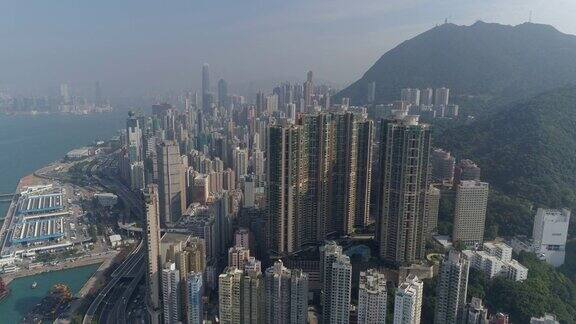 晴朗的日子香港城市湾航拍全景4k中国