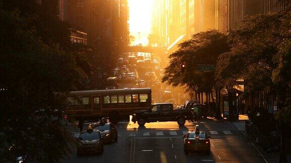 曼哈顿市中心日落街景