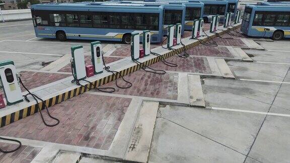 低碳出行公交充电站