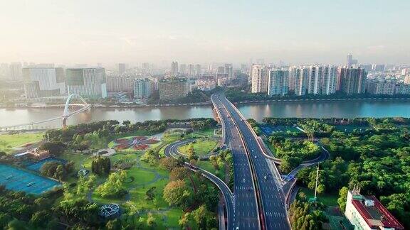 通过城市道路