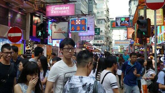 香港孟角挤满了人