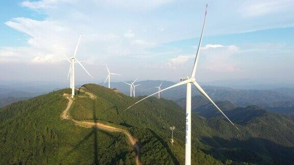 大型风电场的航拍江西中国