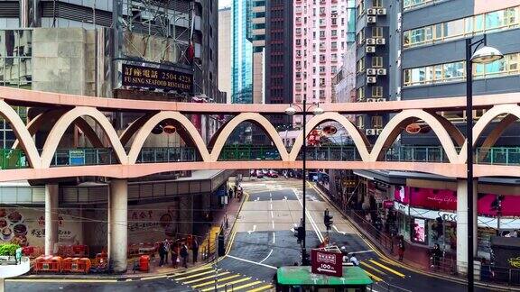 4K时光流逝:香港铜锣湾街道上的人们香港的交通是亚洲地区的主要金融中心交通