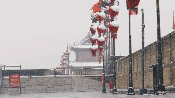 西安古城墙在雪中国