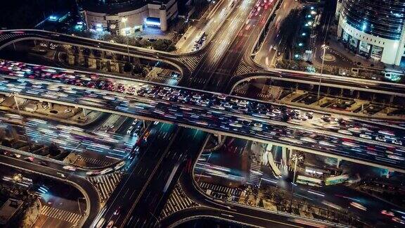 哈子路交叉口在晚上中国北京