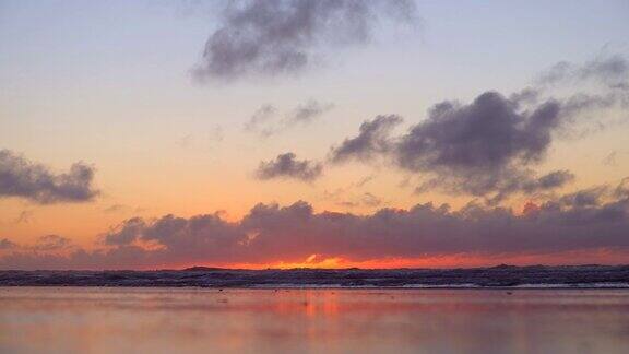 海边的日落景象