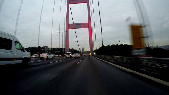 伊斯坦布尔FSM桥