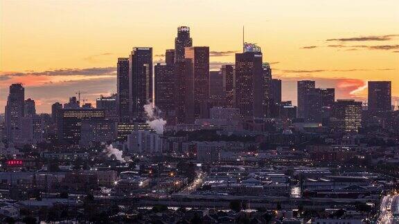 洛杉矶市中心雨后日落时光流逝