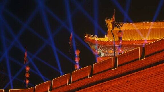 中国陕西西安古城墙灯光秀庆祝中国春节