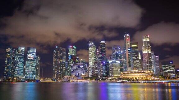 4k延时平移位于新加坡滨海湾的大楼